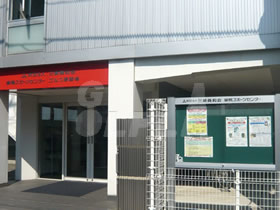 巣鴨スポーツセンターゴルフ練習場・入り口